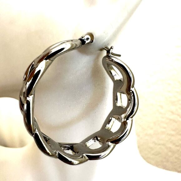 Ann Taylor Chunky Silver-Tone Hoop Earrings - Picture 7 of 8